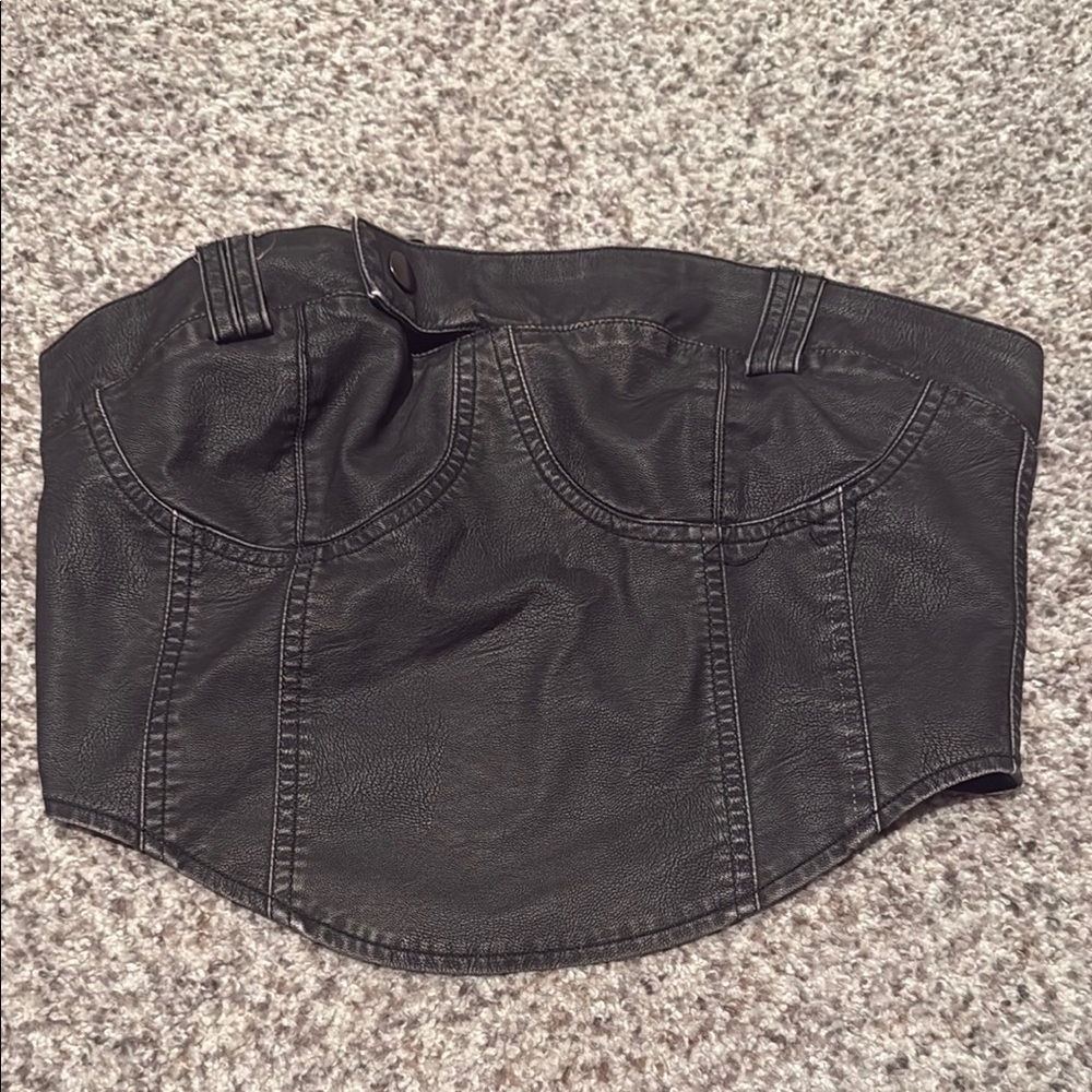 NWT Forever 21 Charcoal Faux Leather Top